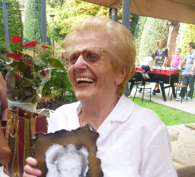 Carla, la bidella nella memoria dei cornaredesi