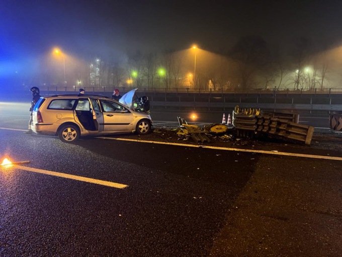 Finisce contro il guard rail in A8: morto un 54enne
