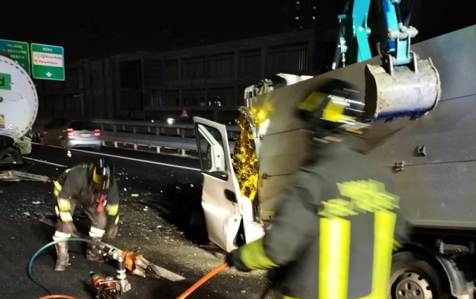 Incidente in autostrada: morto un 40enne