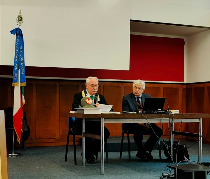 La celebrazione per le vittime delle foibe, presenti le bandiere di Associarma Legnano e dell’associazione “Nastro Verde”