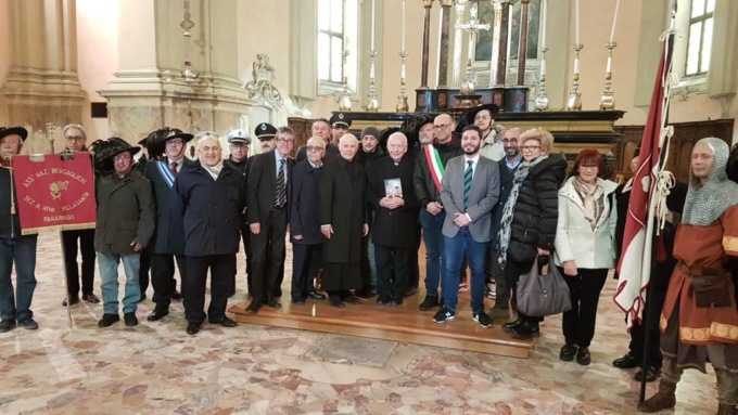 Deposta una corona di fiori per ricordare i caduti della battaglia di Parabiago