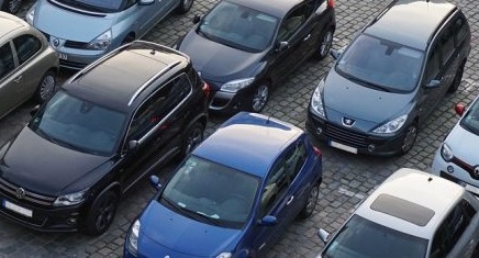 Pendolari, chiude il parcheggio di via Cairoli