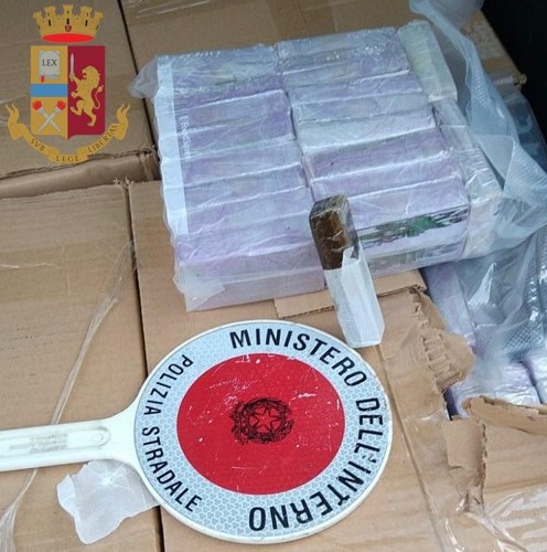 Tradito dal ruotino di scorta… viene beccato con 150 chili di hashish