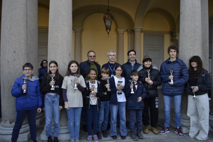 Campionati provinciali di scacchi giovanili in azione