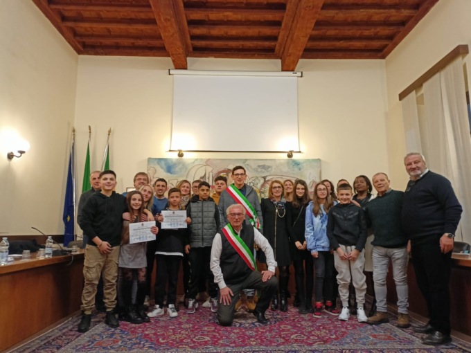 A Robecchetto l’insediamento del Consiglio comunale dei ragazzi