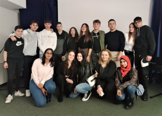 Gli studenti novatesi in cattedra per un giorno: successo per Parole di mafia