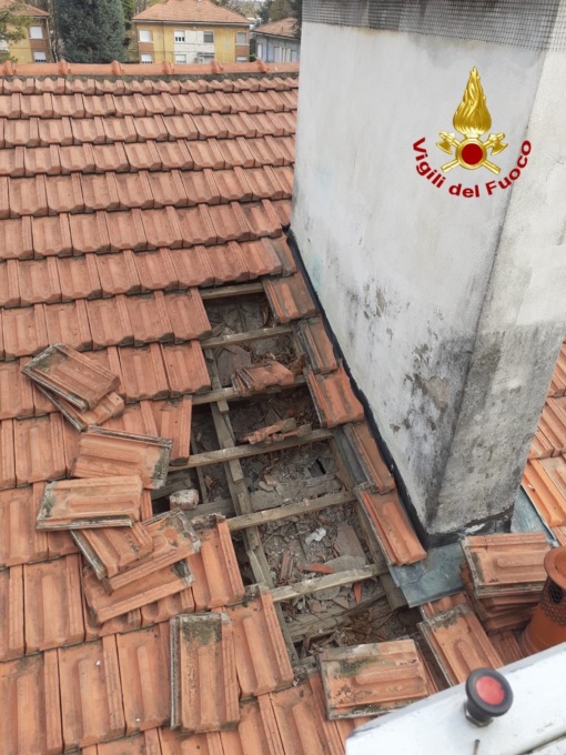Pericolo di crollo in una palazzina Aler: evacuate sei famiglie