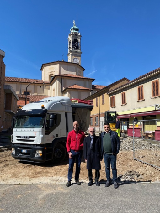 Nuova vita per la piazza San Martino: partiti i lavori da 200mila euro