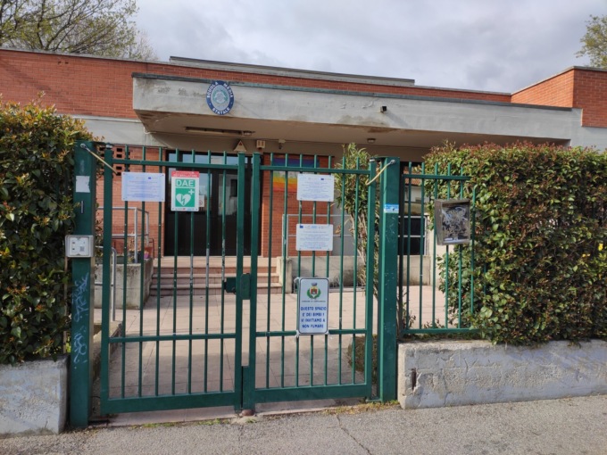 Furto a scuola, raccolta fondi a Cornaredo