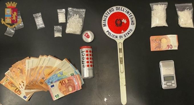 Shaboo, hashish e eroina: arrestate sei persone per spaccio