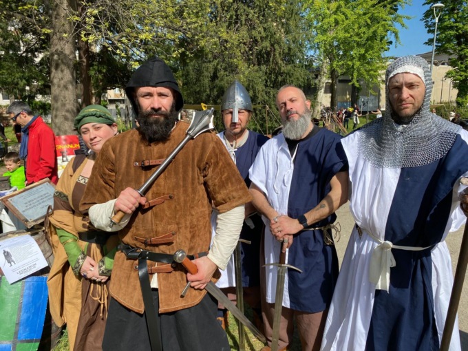 Migliaia di persone per assistere alla rievocazione della battaglia di Parabiago FOTO