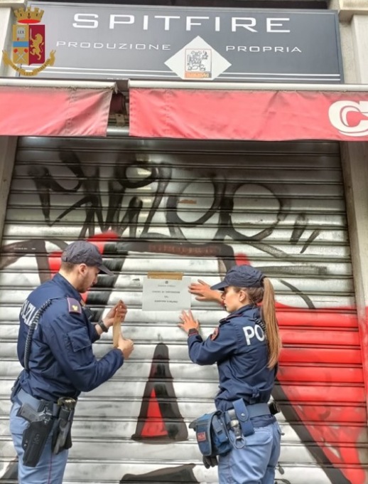 Il Questore sospende la licenza a due locali