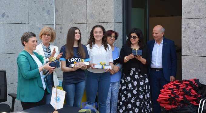La pace spiegata coi disegni degli studenti: successo per l’evento targato Lions