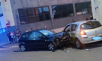 Scontro tra due auto a Nerviano