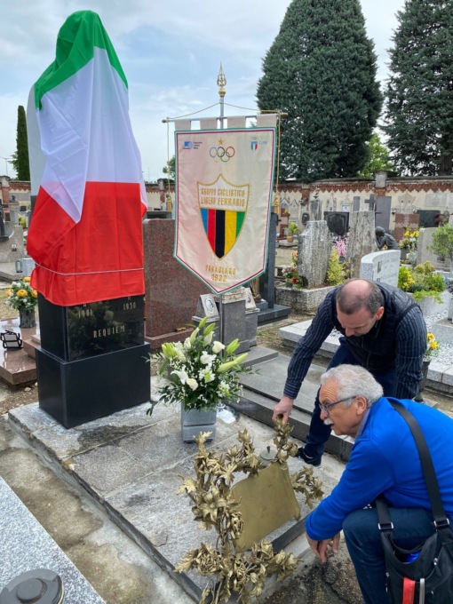 Inaugurato il nuovo busto di Libero Ferrario