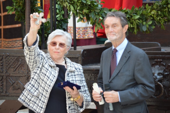 La giornata del Palio si apre con la "benedizione" di Fontana: "E' la nostra storia"