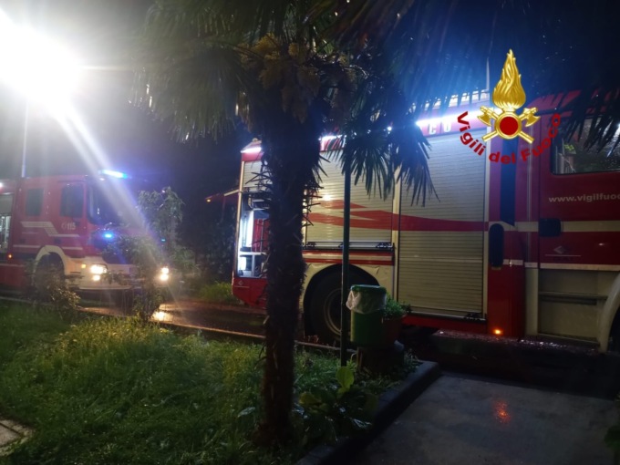 Incendio a Cornaredo, trovata senza vita una donna di 69 anni
