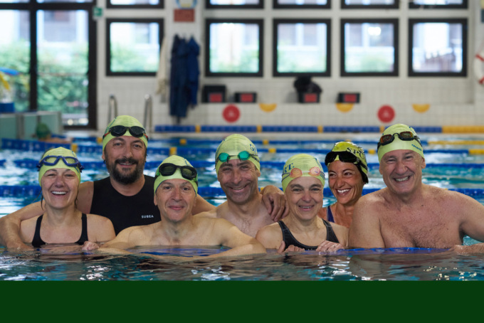 Compie gli anni e si regala la traversata a nuoto dello Stretto di Messina