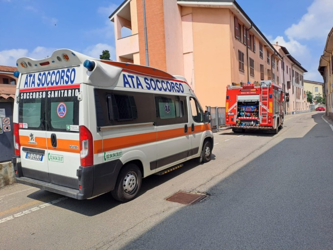 Non risponde alle chiamate, soccorsa dai Vigili del Fuoco