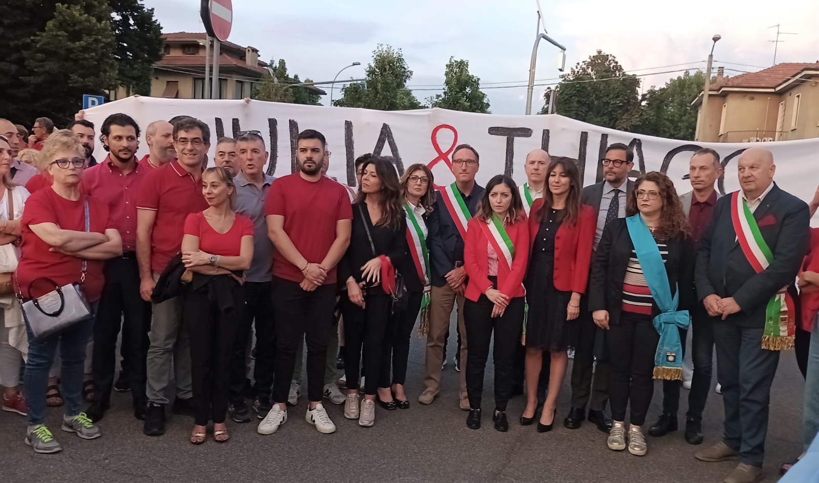 Senago marcia per Giulia e Thiago