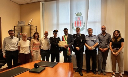 L'amministrazione ha salutato il Capitano dei Carabinieri, Cosimo Magrì