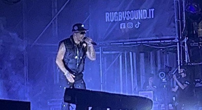 Sfera Ebbasta fa sold out all’area del Castello di Legnano