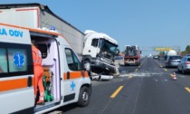 Grave incidente lungo la A8: autostrada chiusa e code chilometriche