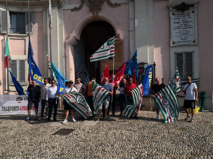Servizio di igiene urbana, a rischio 23 lavoratori: sciopero dei sindacati