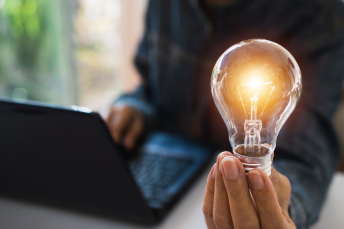 Offerte energia elettrica: come scegliere per risparmiare