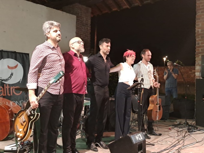 Fantastici “Sugarpie & The Candymen” atmosfera magica al Castello di Legnano