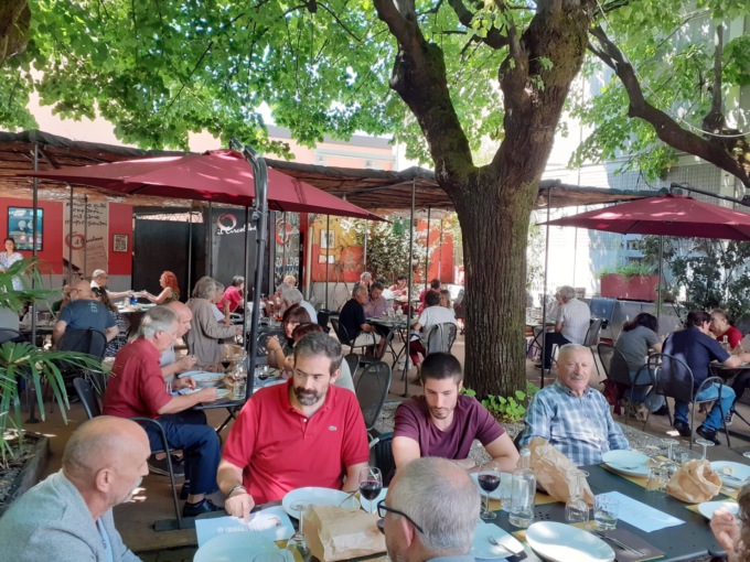 A pranzo al centro sociale Pertini con la Pastasciutta antifascista