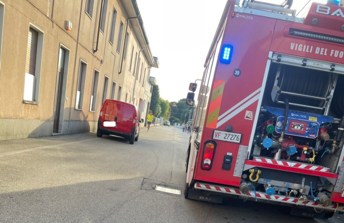 Grave malore in casa, intervengono i Vigili del fuoco