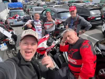 Per 2mila chilometri in moto  sulle dune del deserto