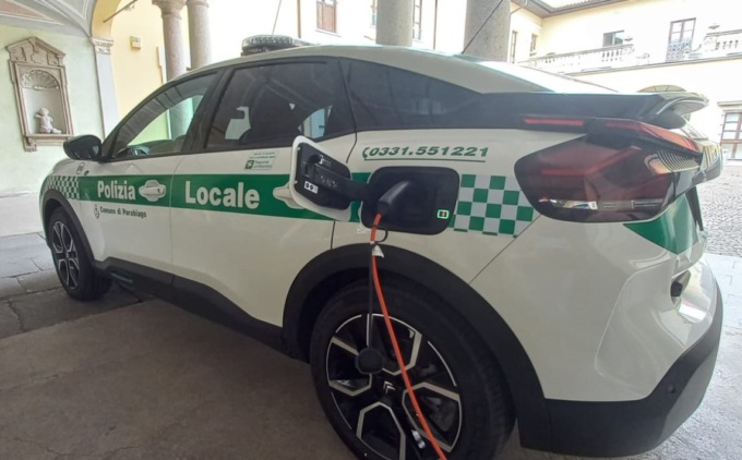 E’ elettrica l’auto della Polizia Locale