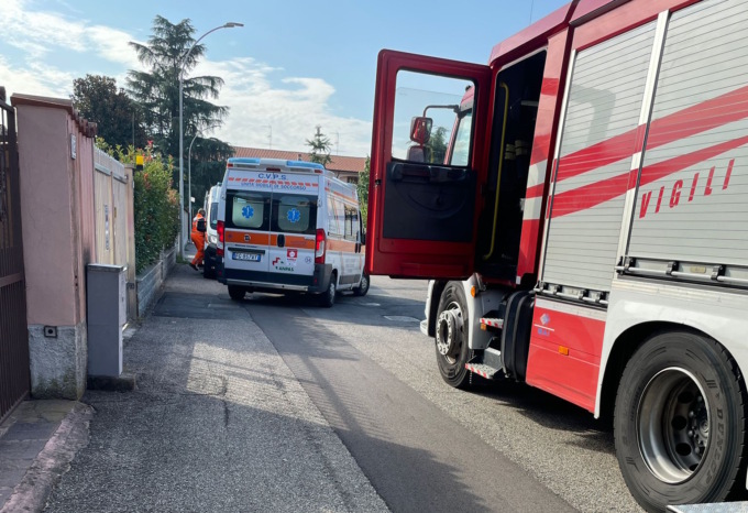 Due anziane sorelle cadute in casa, salvate dai pompieri