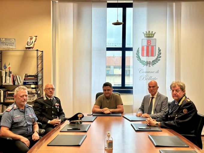 Il sindaco saluta il nuovo Tenente dei Carabinieri, Salvatore Liccardo