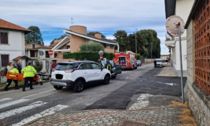 Scontro fra auto: uomo trasportato in ospedale