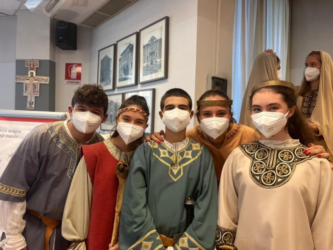 Legnarello e Sant'Erasmo in visita agli anziani della Fondazione Sant'Erasmo