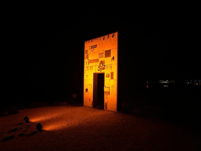 Le città italiane illuminano i monumenti per la Giornata mondiale dell’accoglienza