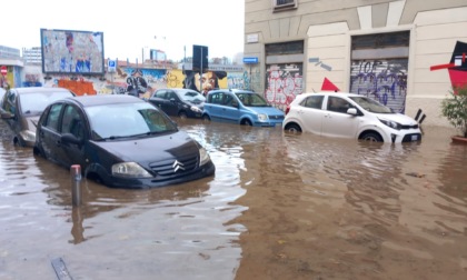 Nubifragio nella notte: a Milano il Seveso è esondato