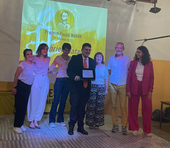 Il premio di Amnesty International “Paolo Natile” a un giovane rhodense