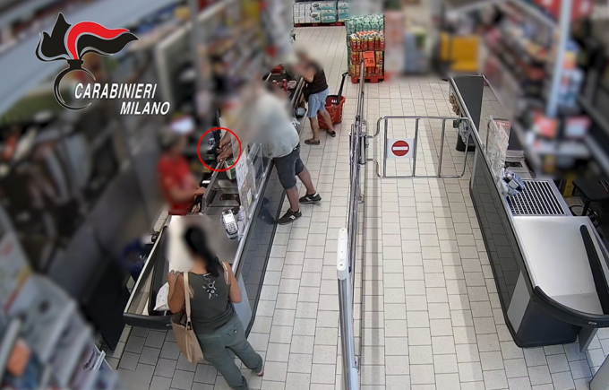 Arrestate due persone per rapina a due supermercati e una banca VIDEO