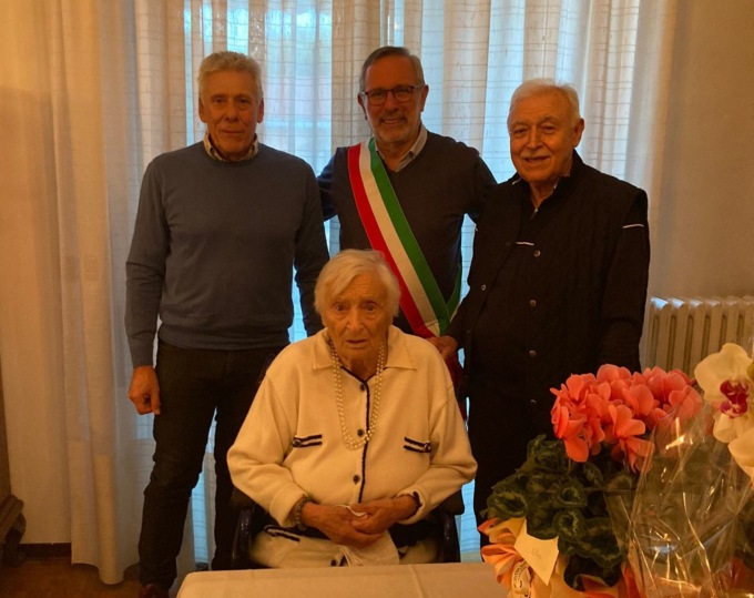 Cento candeline per la storica salumiera