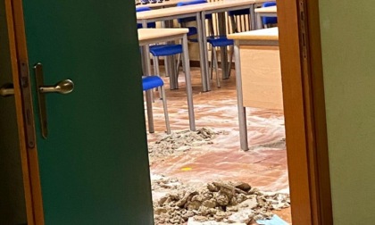 Cedimento del controsoffitto a scuola: la Lega chiede chiarimenti a Città Metropolitana