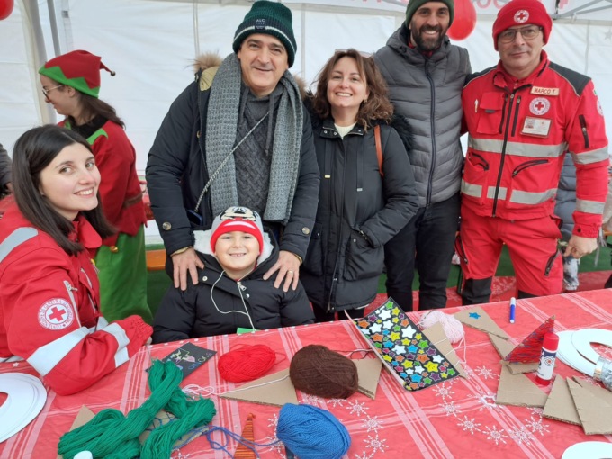 Babbo Natale e i suoi elfi hanno fatto la felicità dei bambini al Parco Falcone-Borsellino