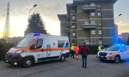 Nulla da fare per l'86enne trovato in fin di vita sulla pista ciclabile