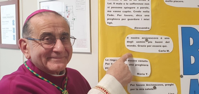 L’Arcivescovo Delpini in visita alla Casa famiglia di Villa Cortese