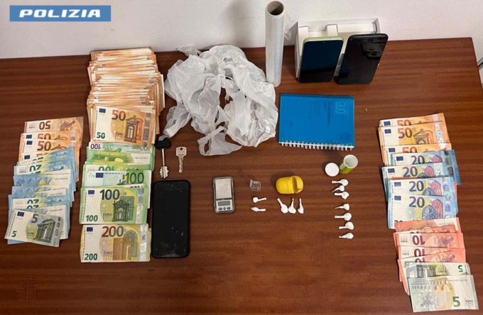 Spaccio di droga: arrestato il pusher