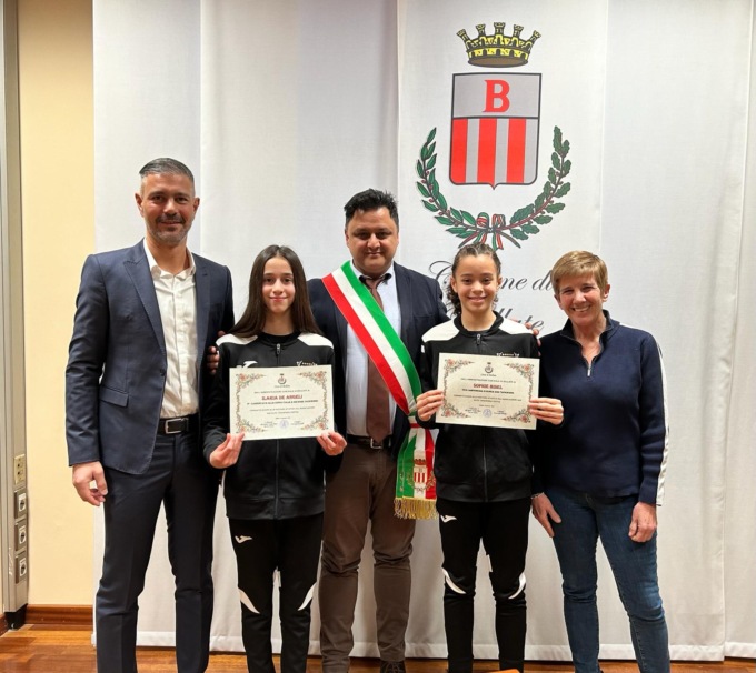 Bollate si complimenta con le campionesse di Taekwondo