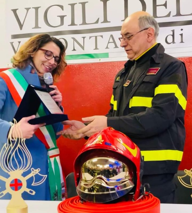 In pensione il capo distaccamento Paolo Riccardi: "Grazie dai tuoi 50 figli"